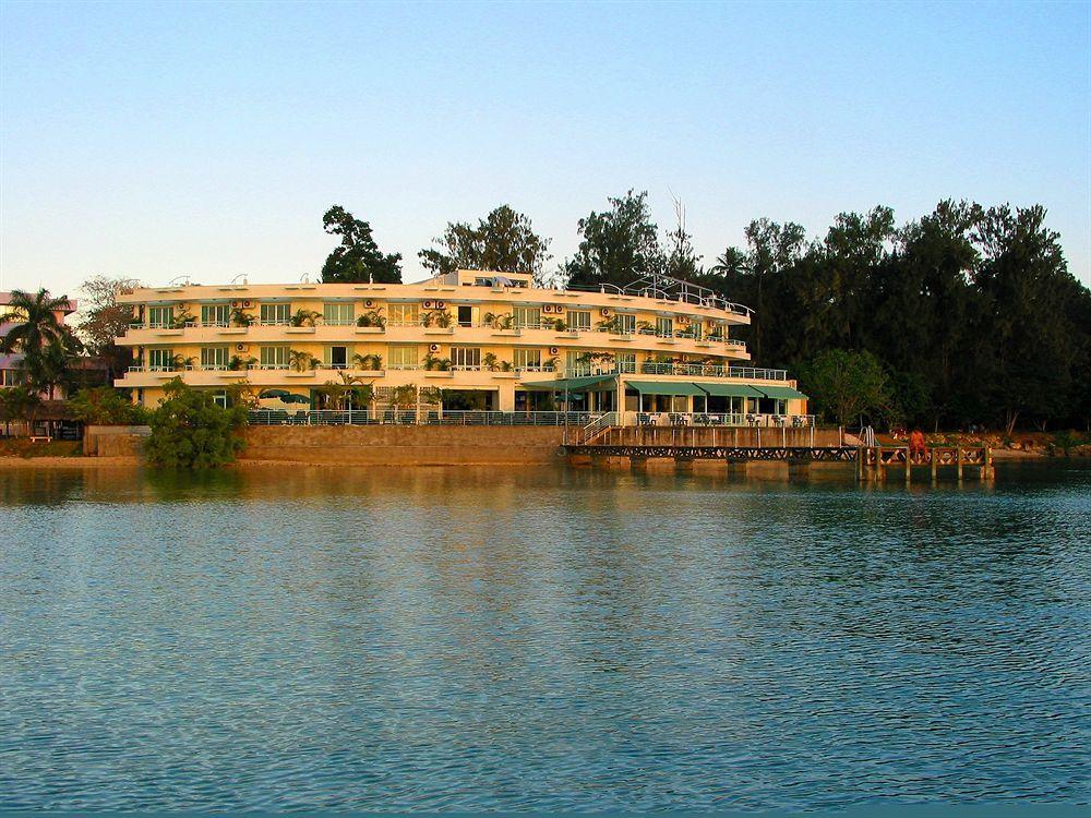 Chantillys On The Bay Port Vila Eksteriør billede